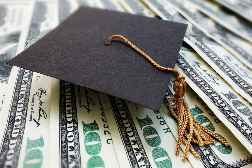 Why Student Debt Levels Aren’t Going Down - Student Tax OPtion